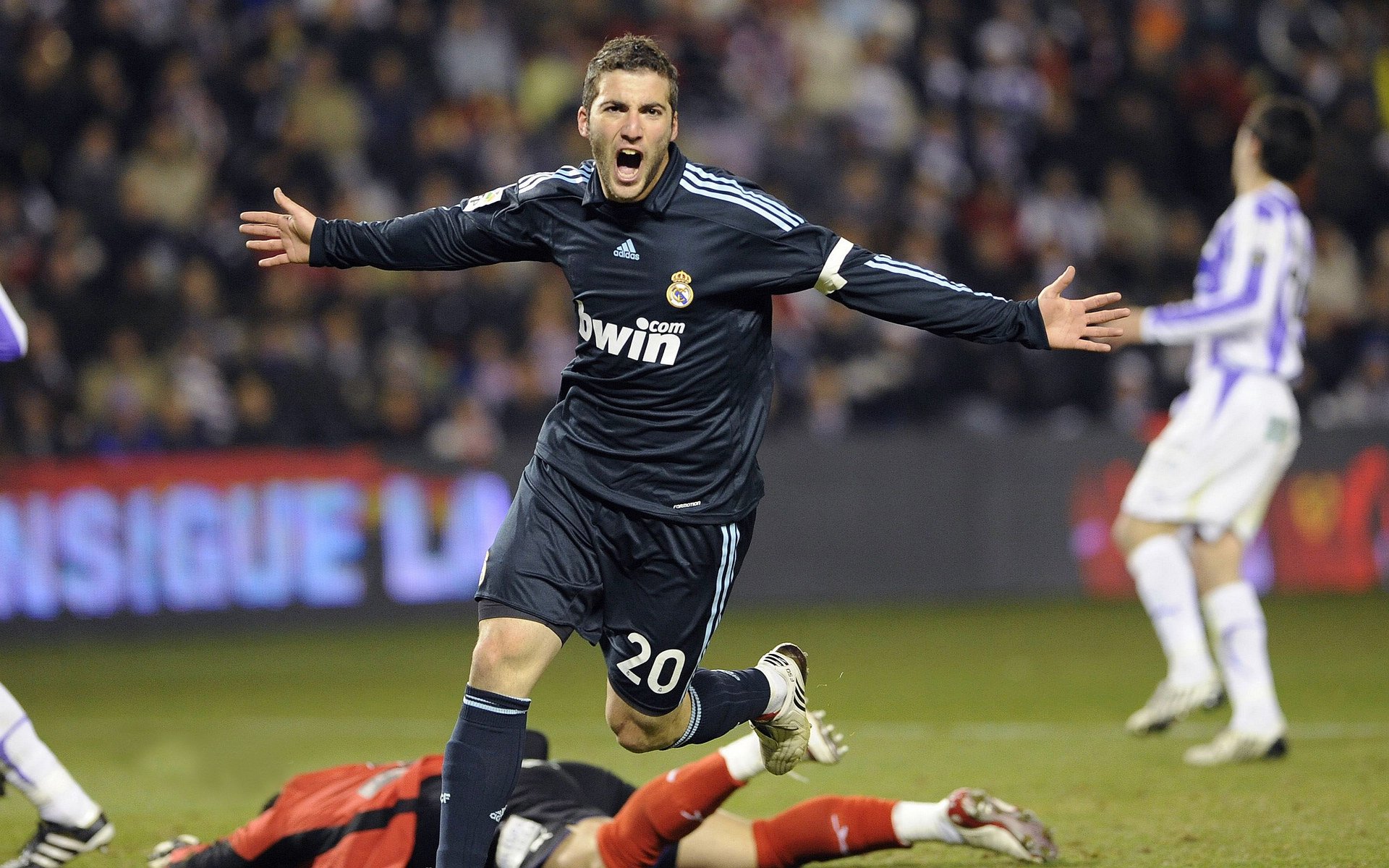 开云体育-_全民健身长跑：享受运动带来的健康生活_，全民健身跑活动方案